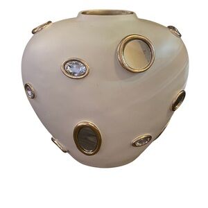 Elegant Cream Vase with Gold Accents